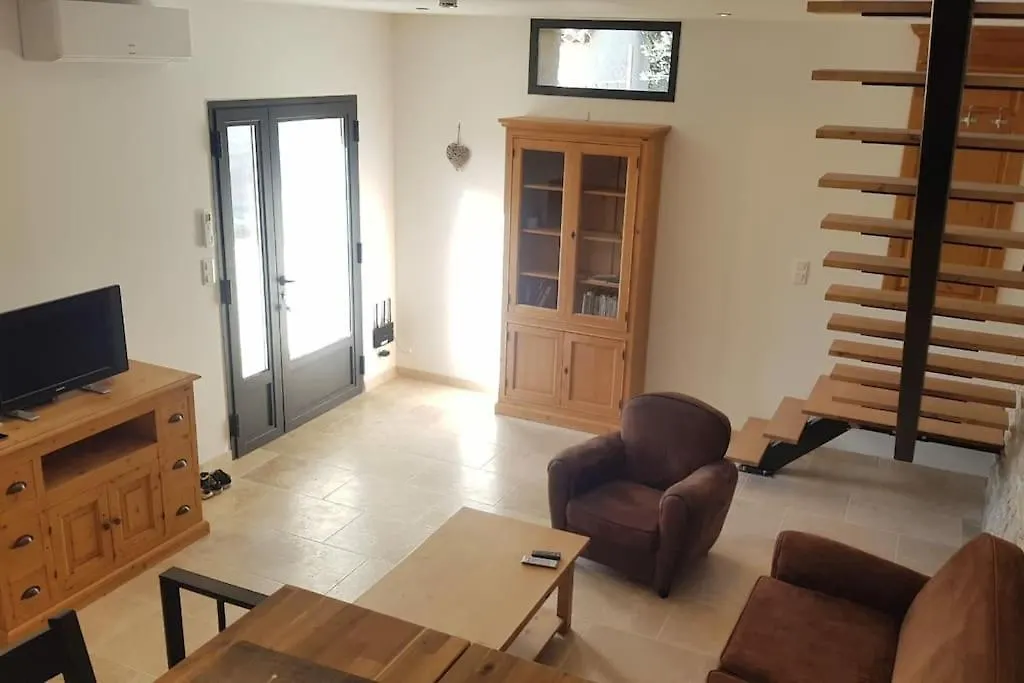 Holiday home Gite Du Colombier Crestet